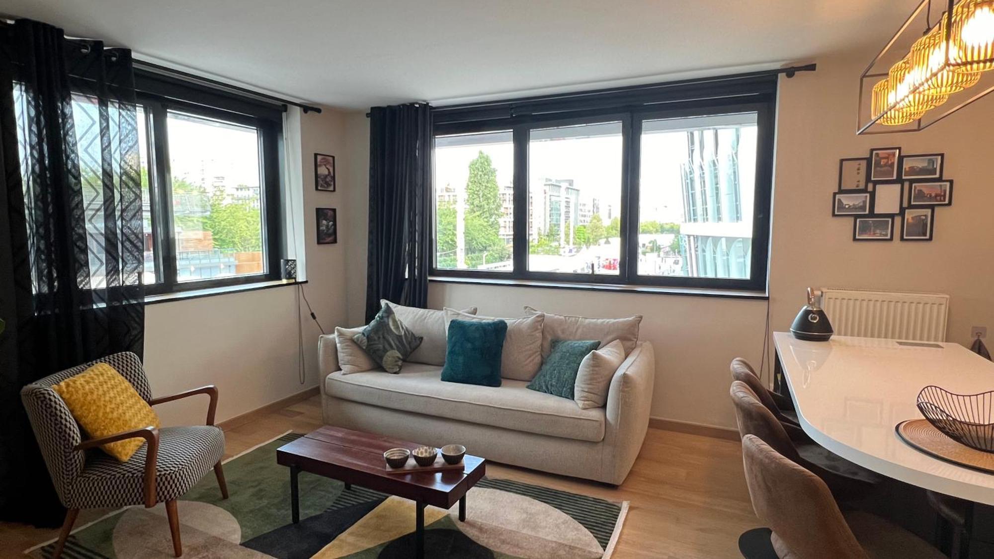 Sejour Confort A Paris La Defense Arena Apartment