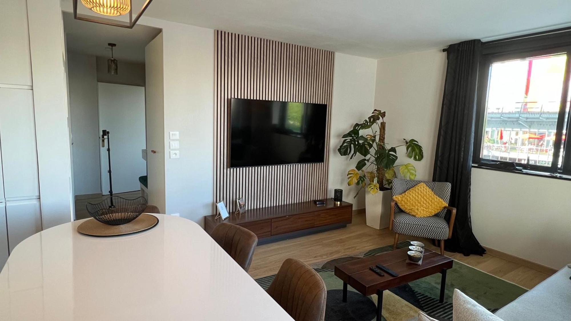 Sejour Confort A Paris La Defense Arena Apartment